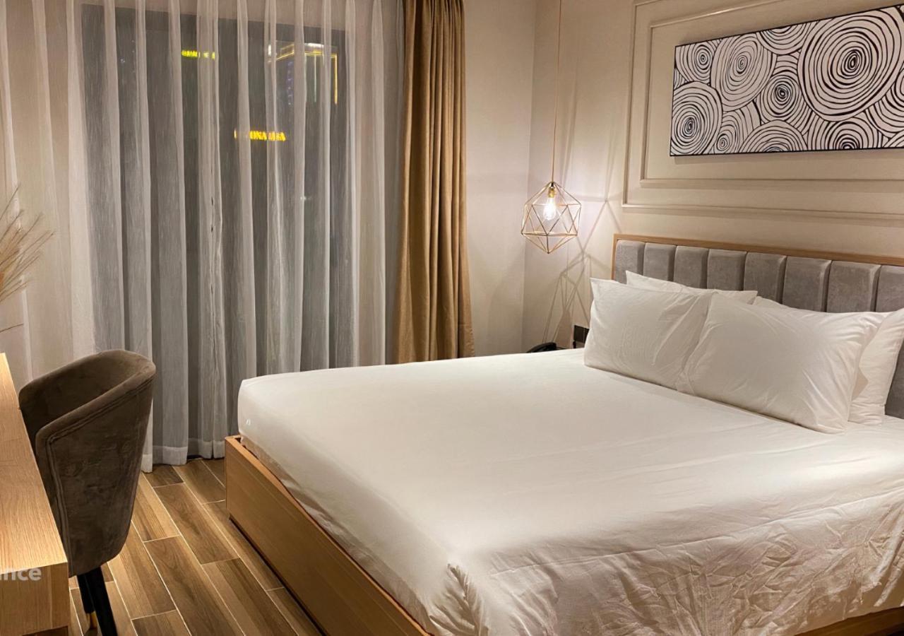 דה נאנג Adela Boutique Hotel - Infinity Pool מראה חיצוני תמונה